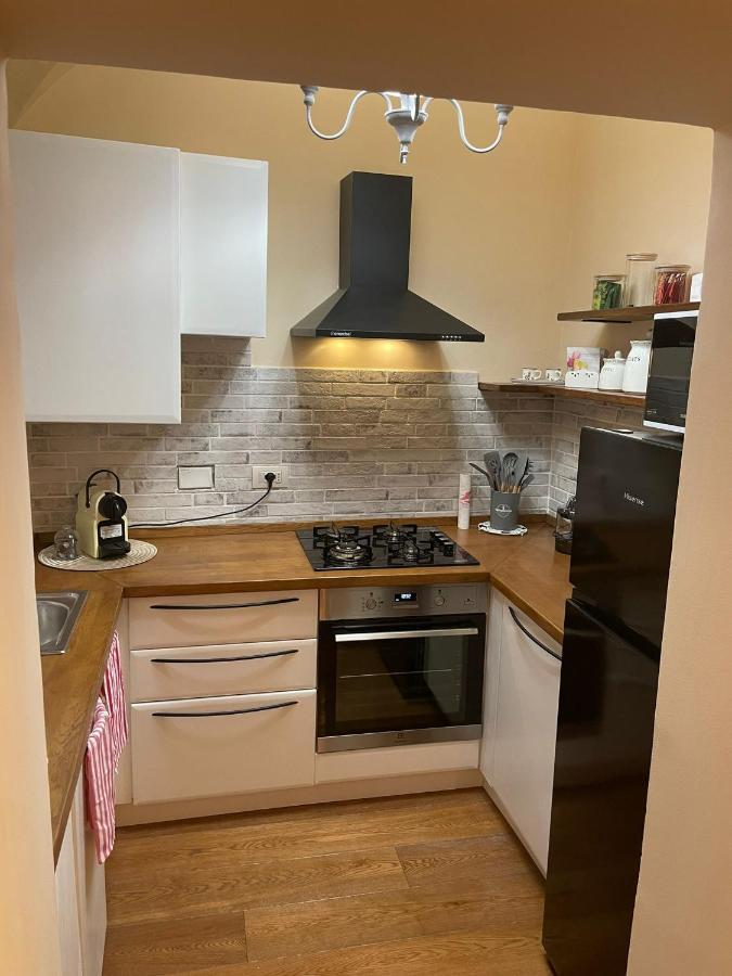 Appartamento Il Nido Del Borgo Genova Esterno foto